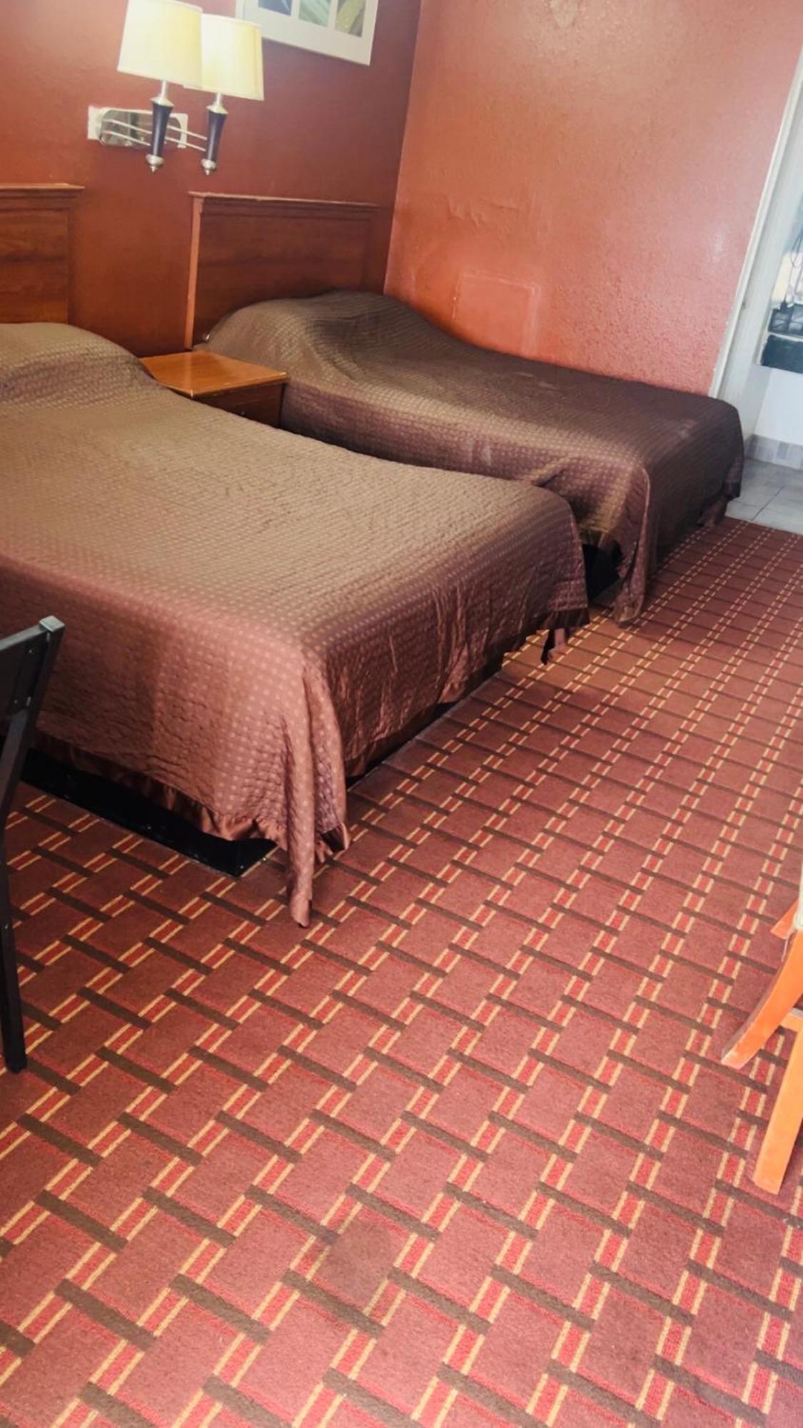 Executive Inn 롭스타운 외부 사진